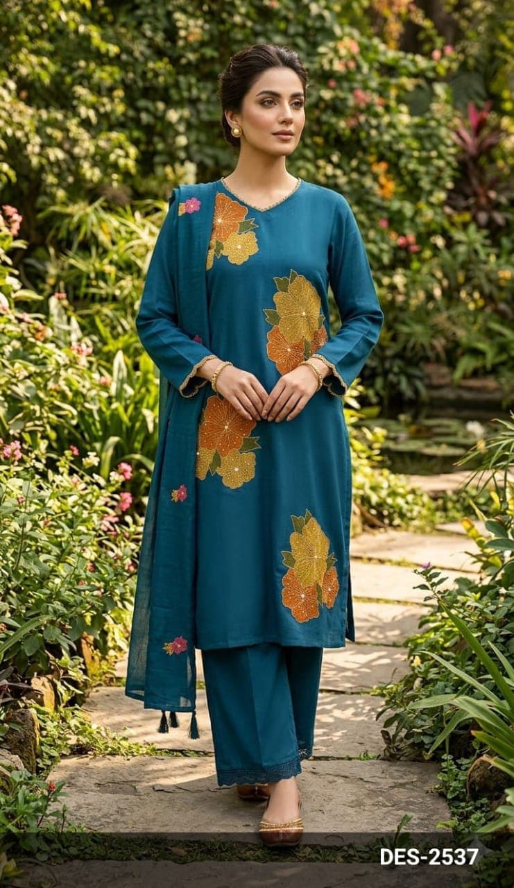 Maya Exclusives embroidered kurti set